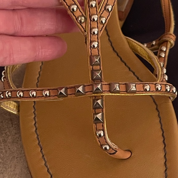 Prada luggage color Sandals 38 1/2. Gladiator style with silver grommets. - Picture 2 of 8